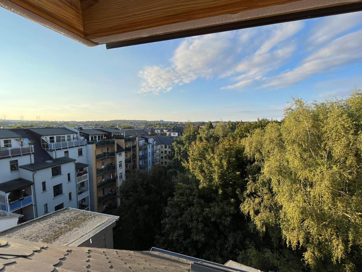 105 Qm Neues Klimatisiertes Appartment Fuer Familien Privater Parkplatz Κέμνιτς Εξωτερικό φωτογραφία